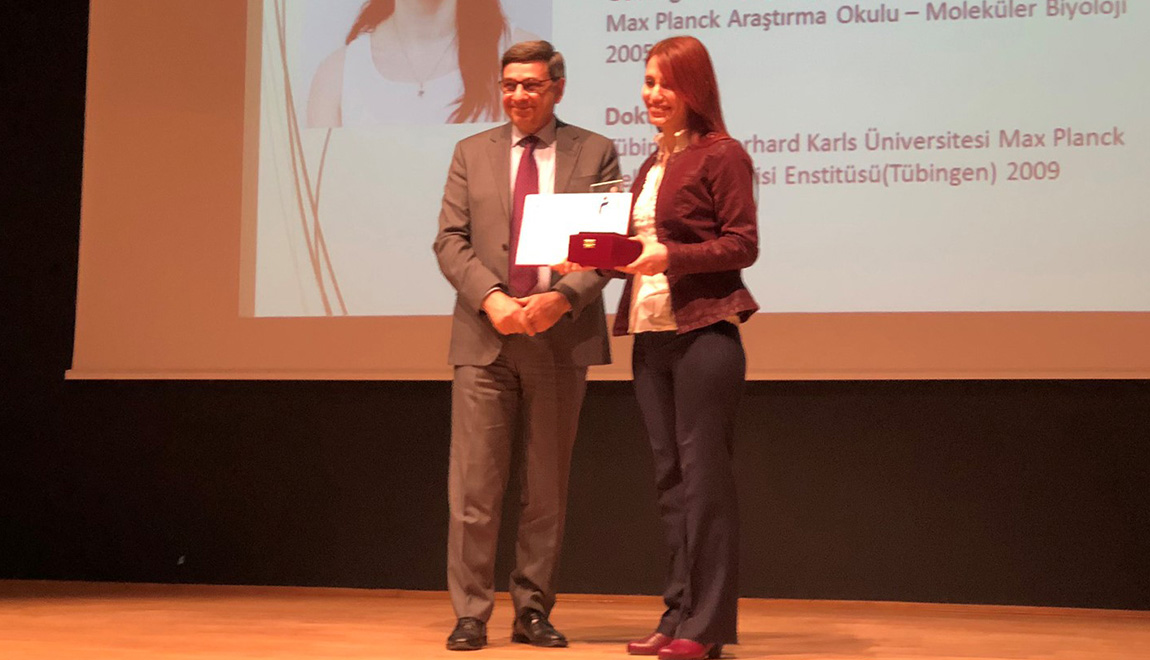 Assoc. Prof. Güneş Özhan Baykan receives Parlar Foundation Incentive Award