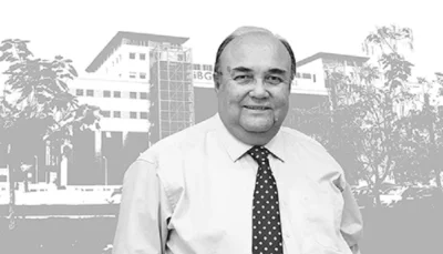 PROF. DR. MEHMET OZTURK WAS PRESENTED AN HONOR AWARD BY THE TURKISH PHARMACISTS